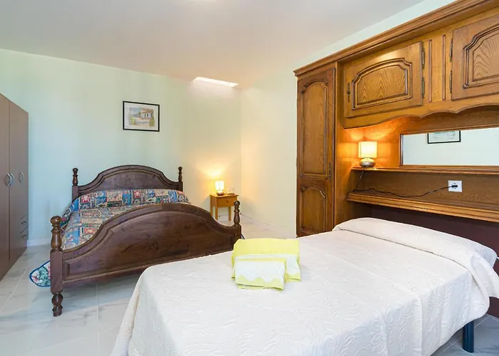 Casa Meli 펜션 피네스트라트